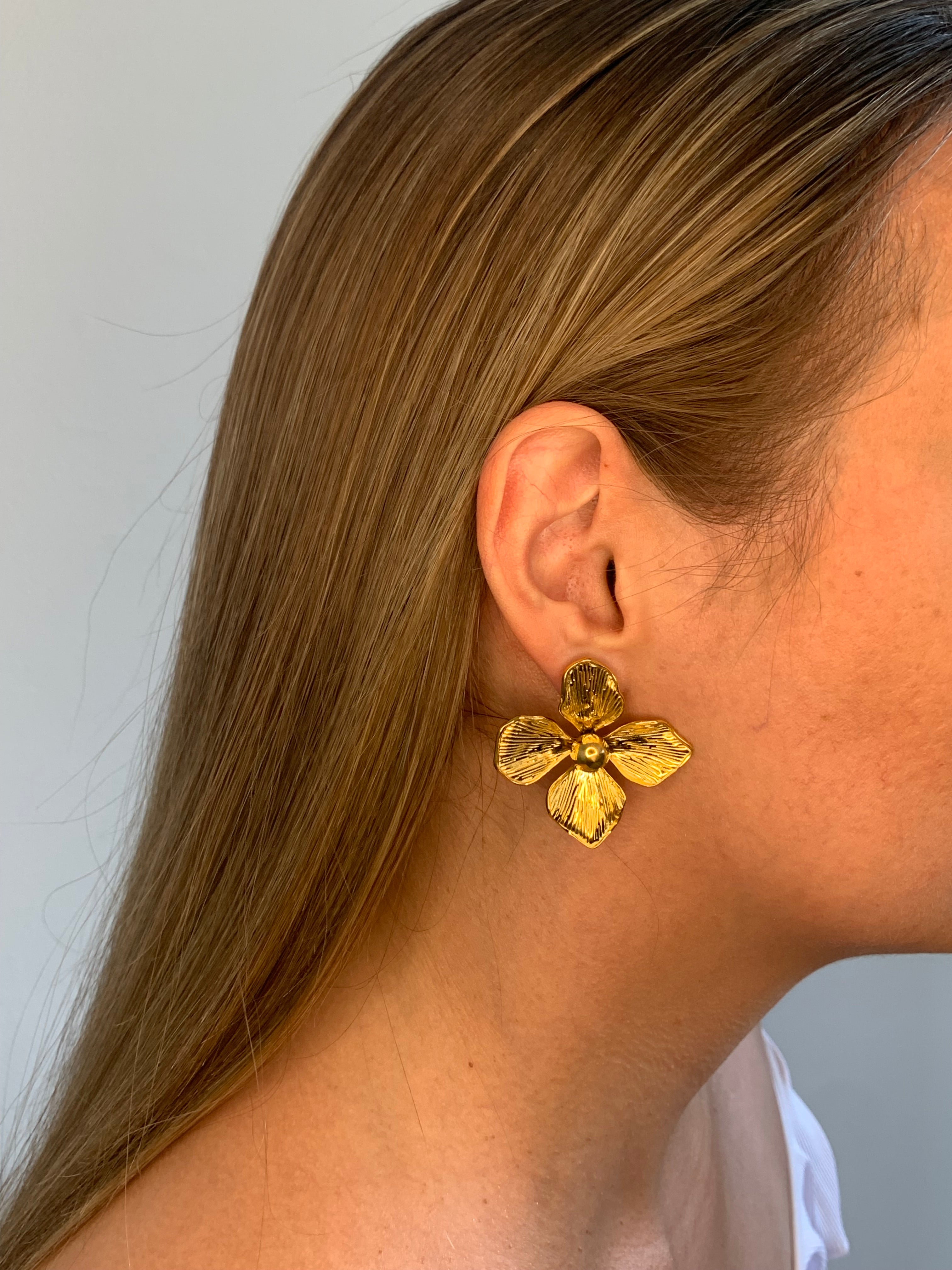 Boucle d’oreille Manel